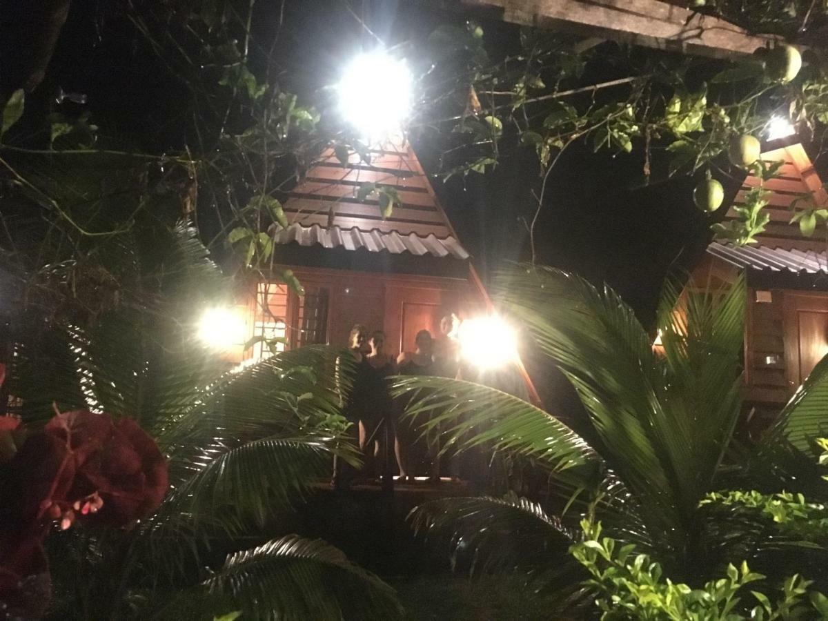 Mondulkiri Pizza Bungalows Senmonorom Buitenkant foto
